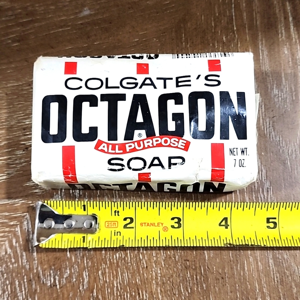 Vintage Colgate Octagon All Purpose Laundry Bar Soap 7 oz - Sealed New